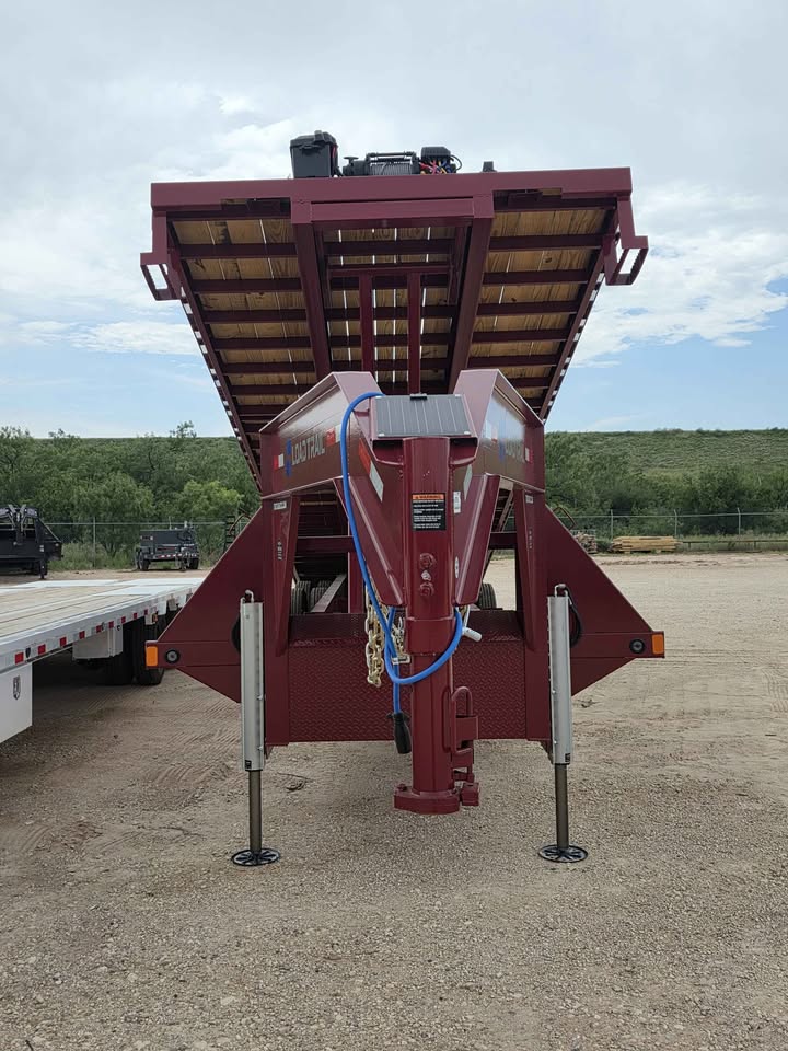 Gooseneck Tilt GT24 Trailer – 24' Heavy-Duty Hydraulic Tilt Equipment Hauler