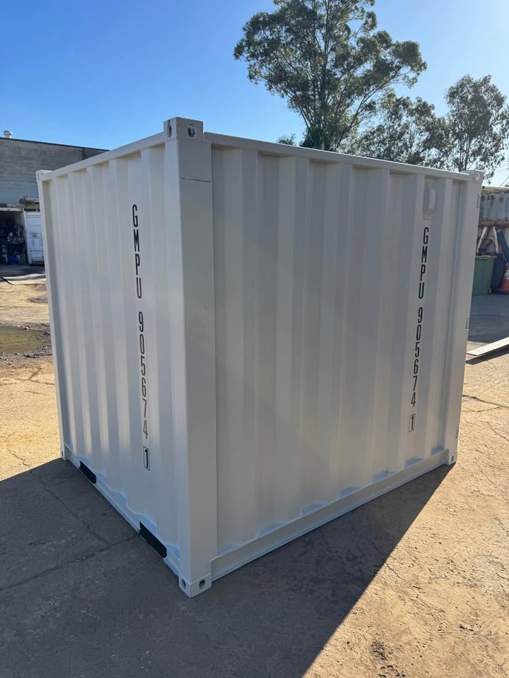 7ft Shipping Container – Compact & Secure Steel Storage - Image 3