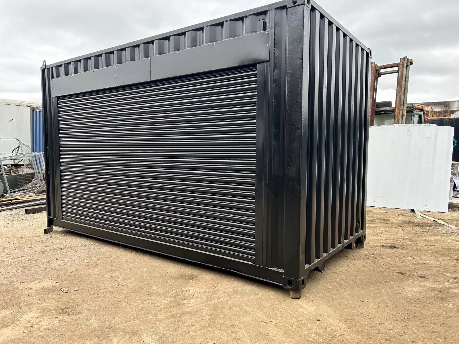 16ft x 8ft Roller Shutter Shipping Container – Secure Steel Storage Unit - Image 4