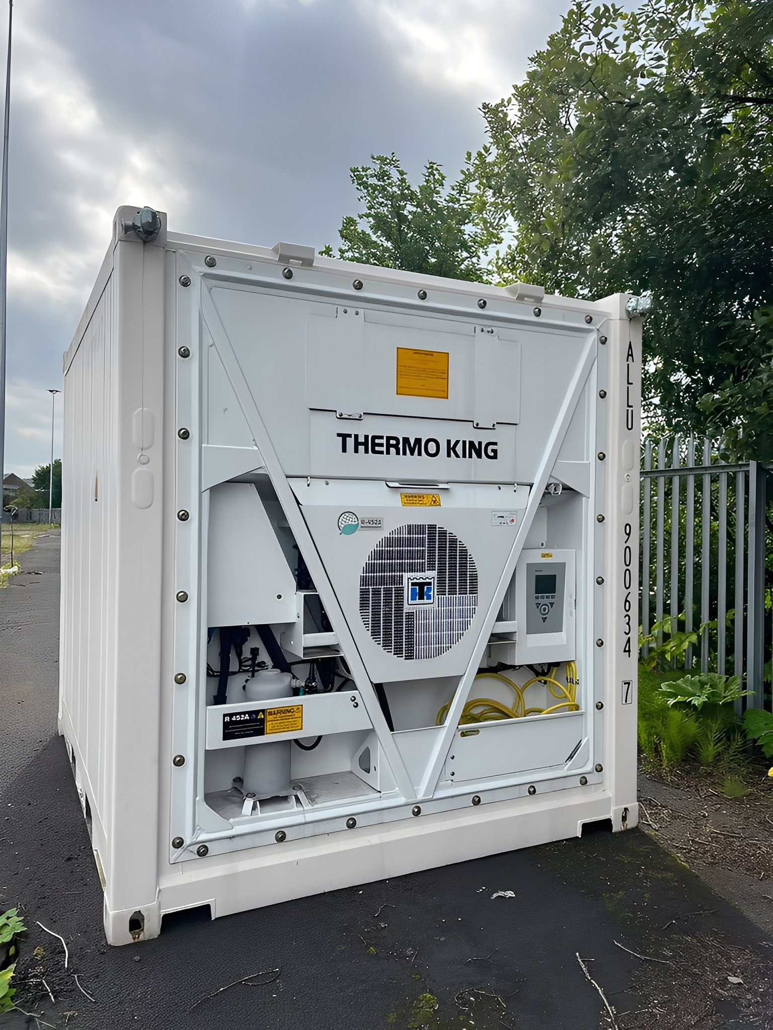 10ft Refrigerated Container -25°C to +25°C (380/460V) 3P).