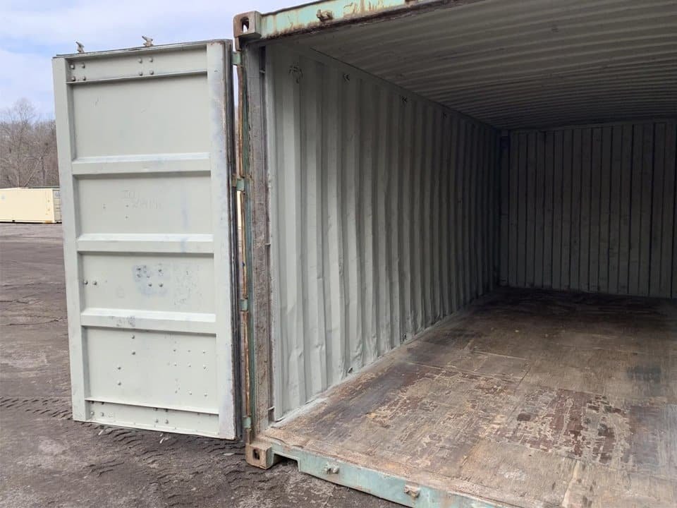 20′ x 8′ x 8.5′ Tall– AS IS Door Seals Show Light Used Shipping / Storage Container – Green - Image 4